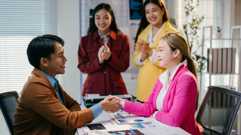 When Should a Company Use a Headhunter?